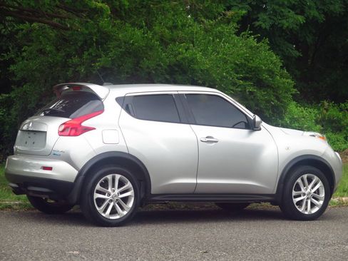 Used 2012 Nissan Juke SL AWD/4WD image 5