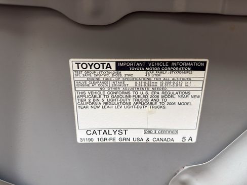 Used 2006 Toyota Tacoma PreRunner RWD image 27