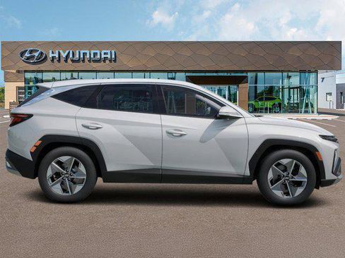 New 2026 Hyundai Tucson SEL image 6