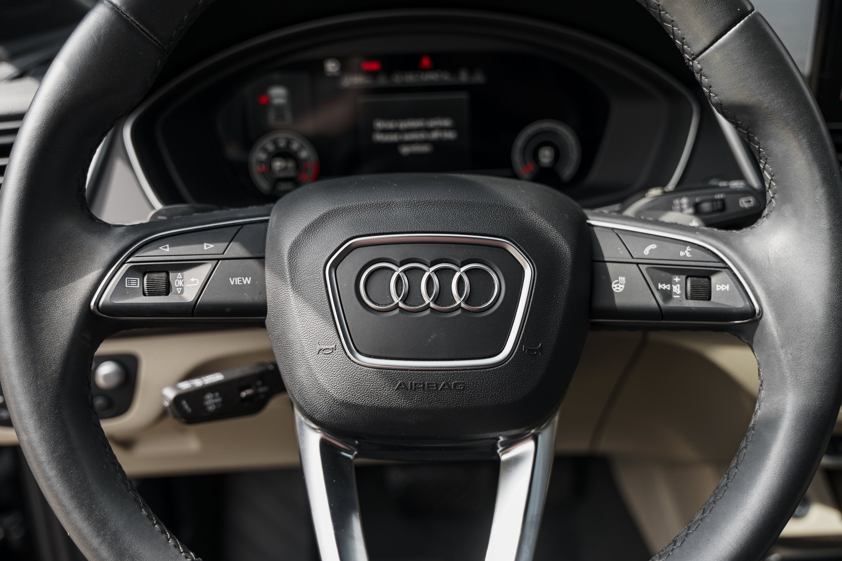 Used 2023 Audi Q5 2.0T Prestige w/ Prestige Package AWD/4WD image 15