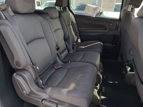 Used 2022 Honda Odyssey EX image 16