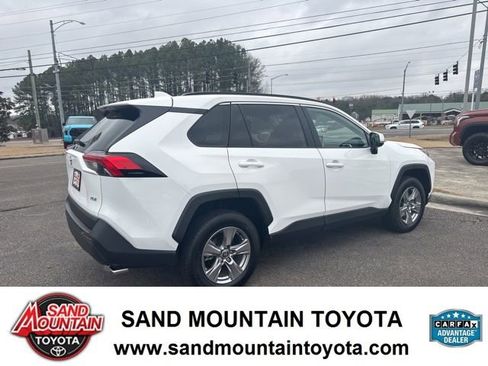 Used 2025 Toyota RAV4 XLE image 3