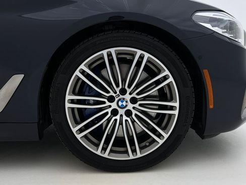 Used 2019 BMW M550i xDrive w/ Premium Package 2 image 29