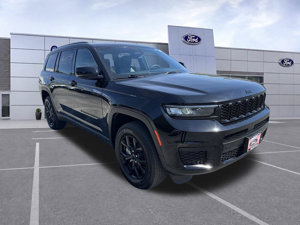 Used 2024 Jeep Grand Cherokee L Laredo AWD/4WD image 8