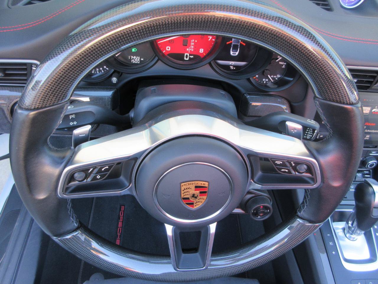 Used 2018 Porsche 911 Carrera GTS Cabriolet image 44