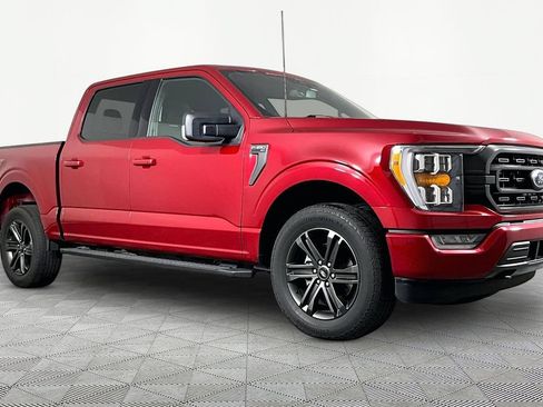 Used 2022 Ford F150 XLT w/ Equipment Group 302A High AWD/4WD image 3