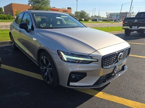 Used 2024 Volvo S60 B5 Core w/ Climate Package AWD/4WD image 1