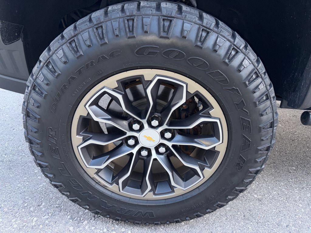 Used 2017 Chevrolet Colorado ZR2 AWD/4WD image 24