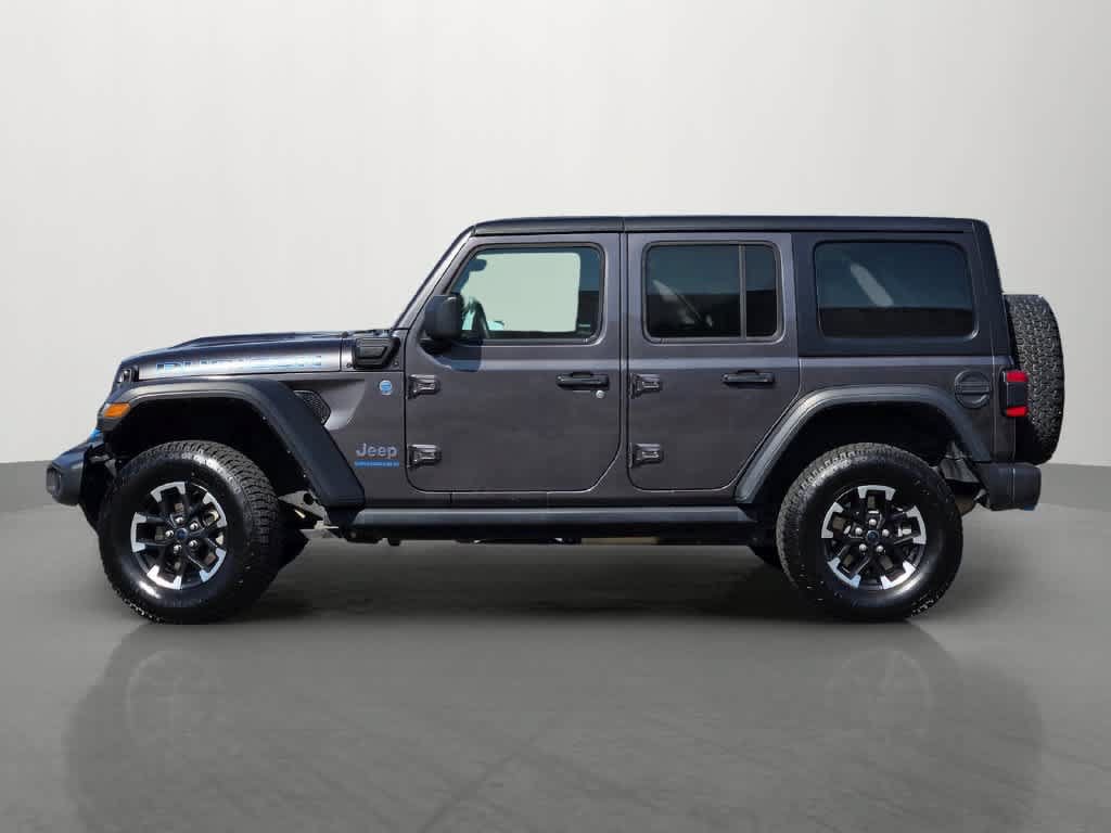Used 2024 Jeep Wrangler Unlimited Rubicon 4xe AWD/4WD image 3