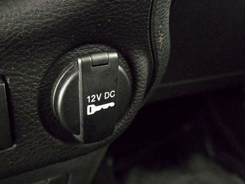 Used 2018 Jeep Wrangler Unlimited Sport S AWD/4WD image 26