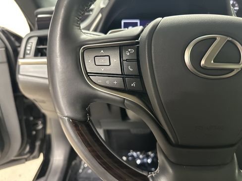Used 2019 Lexus ES 350 w/ Premium Package image 19
