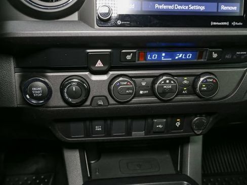 Used 2021 Toyota Tacoma TRD Sport w/ TRD Premium Sport Package AWD/4WD image 23