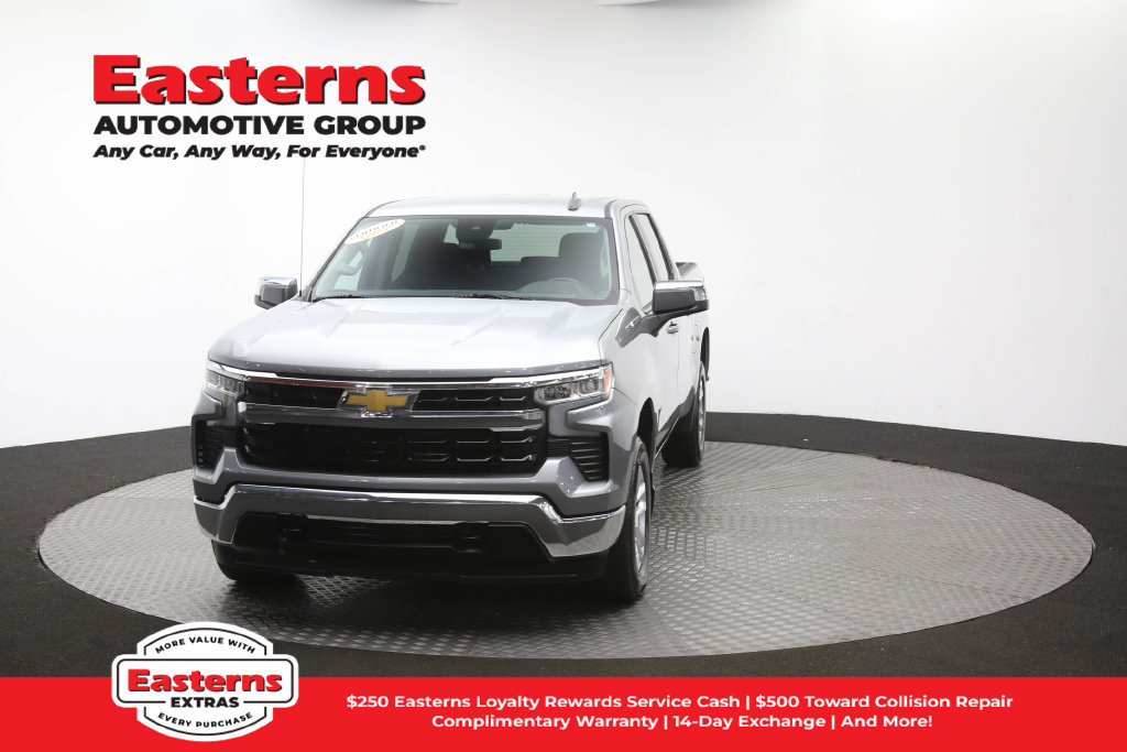 Used 2023 Chevrolet Silverado 1500 LT AWD/4WD image 56