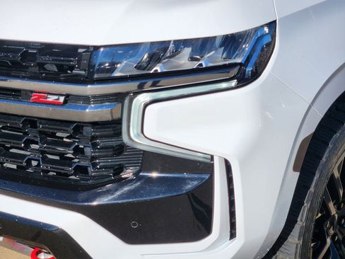 Used 2021 Chevrolet Tahoe Z71 w/ Luxury Package image 14