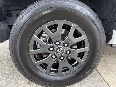 Used 2025 Toyota 4Runner SR5 image 36