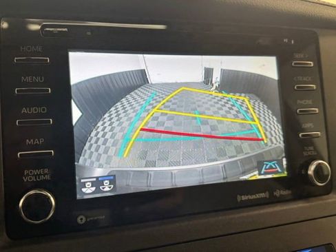 Used 2018 Toyota Sienna XLE AWD/4WD image 21