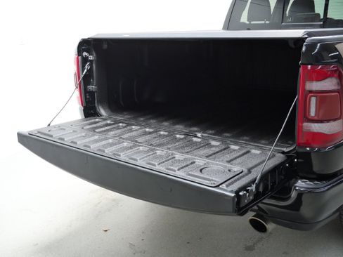 Used 2020 RAM 1500 Laramie w/ Sport Appearance Package AWD/4WD image 9