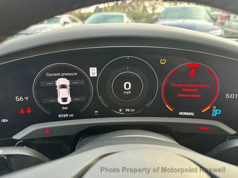 Used 2024 Porsche Taycan image 19