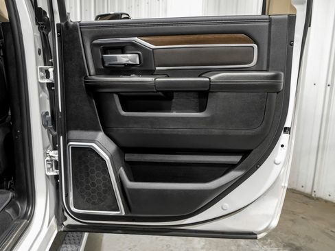 Used 2022 RAM 2500 Laramie image 49