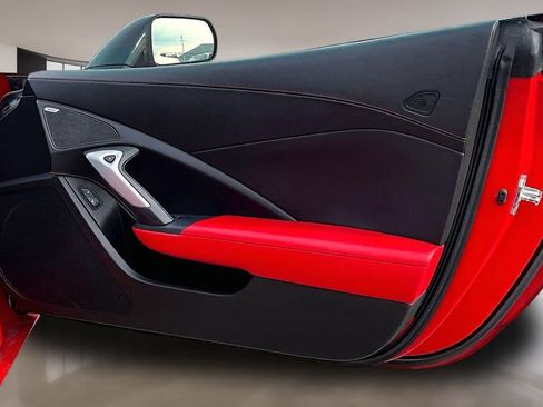 Used 2016 Chevrolet Corvette Stingray Coupe w/ 2LT Preferred Equipment Group image 22