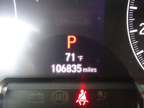 Used 2018 Honda Accord LX image 24