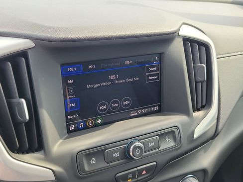 Used 2023 GMC Terrain SLE w/ Driver Convenience Package FWD image 26