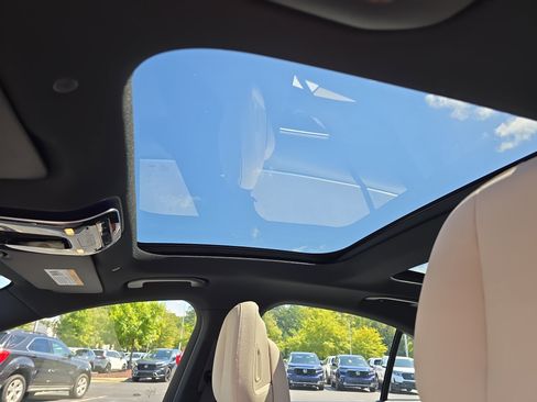 New 2026 Mercedes-Benz E 350 4MATIC Sedan image 29