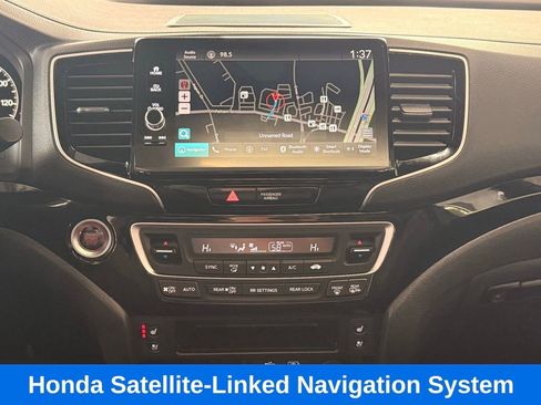 Used 2025 Honda Ridgeline Black Edition image 28