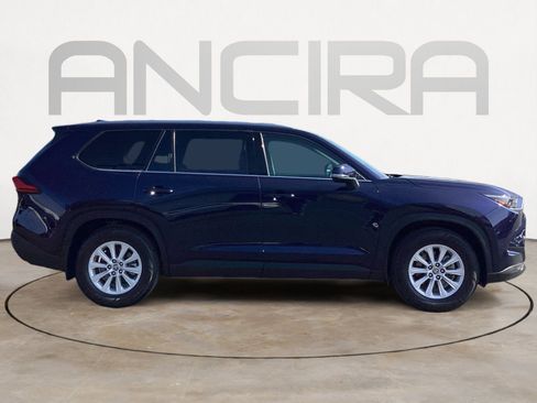 Used 2024 Toyota Grand Highlander XLE image 15