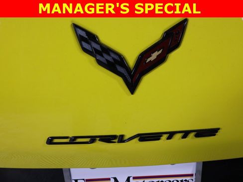 Used 2015 Chevrolet Corvette Stingray Coupe w/ 2LT Preferred Equipment Group image 40