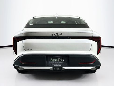 Used 2025 Kia K4 FWD image 7