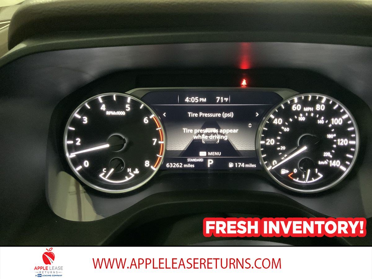 Used 2022 Nissan Rogue SV FWD image 8