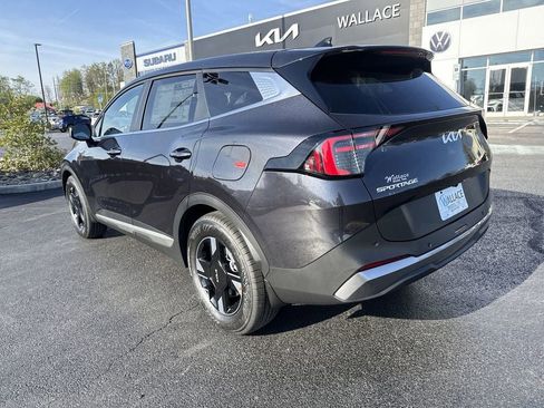New 2026 Kia Sportage LX FWD image 3