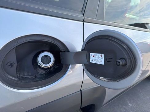 Used 2021 Jeep Cherokee Trailhawk image 33