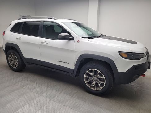 Used 2020 Jeep Cherokee Trailhawk w/ Comfort/Convenience Group AWD/4WD image 11