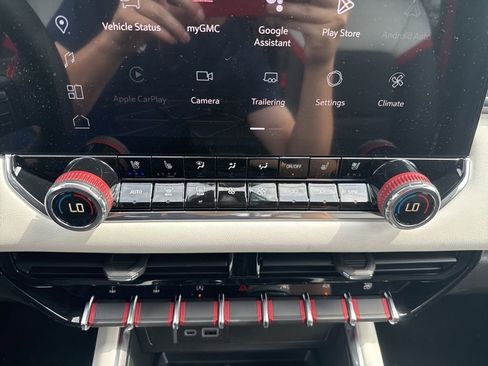 New 2026 GMC Canyon AT4X image 29