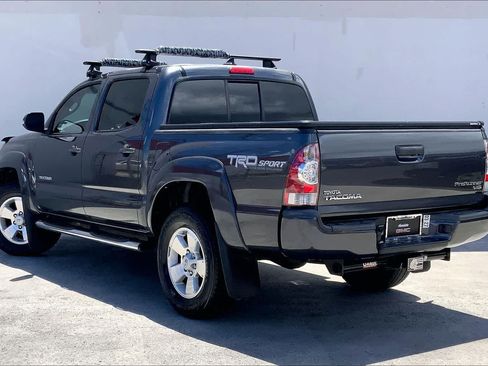 Used 2015 Toyota Tacoma PreRunner RWD image 4