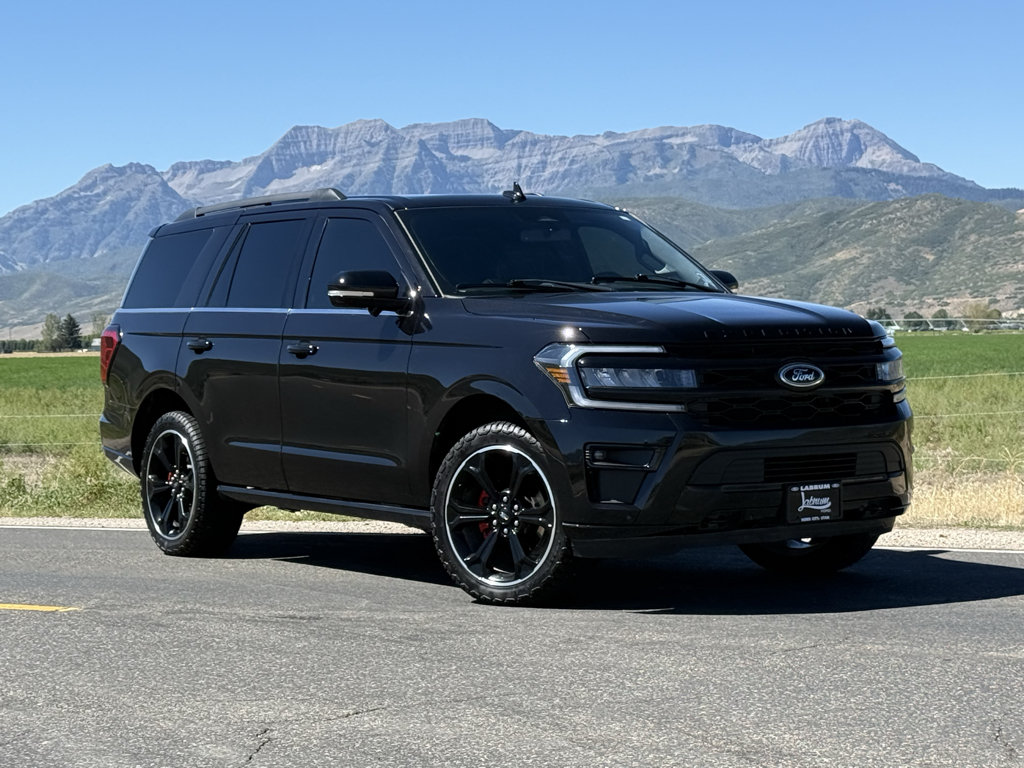 Used 2024 Ford Expedition Limited AWD/4WD image 1
