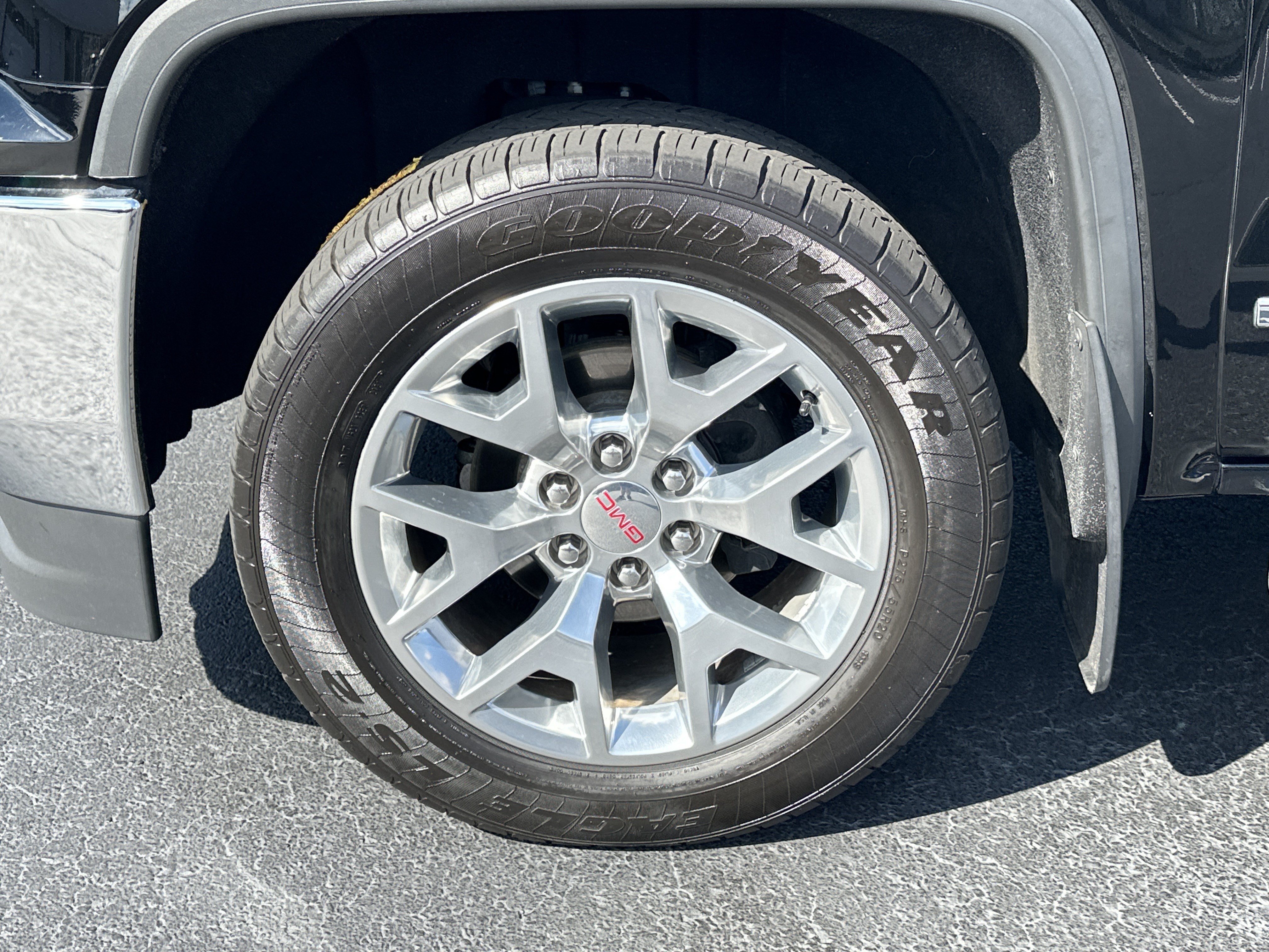 Used 2018 GMC Sierra 1500 SLT w/ Enhanced Driver Alert Package RWD image 11