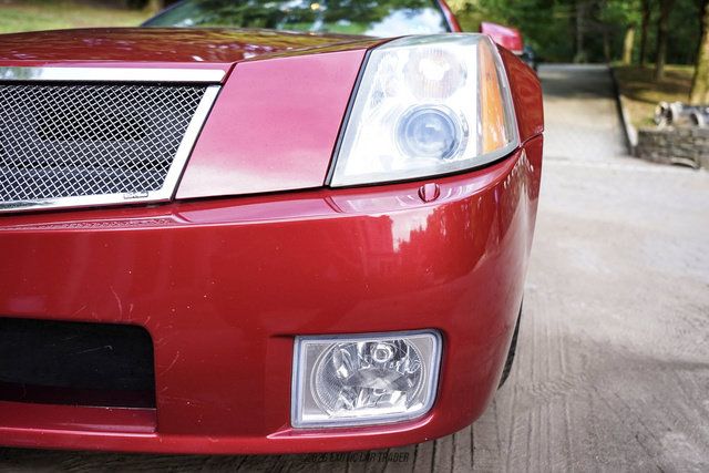 Used 2004 Cadillac XLR RWD image 54
