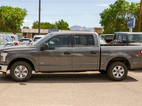 Used 2017 Ford F150 XLT RWD image 8