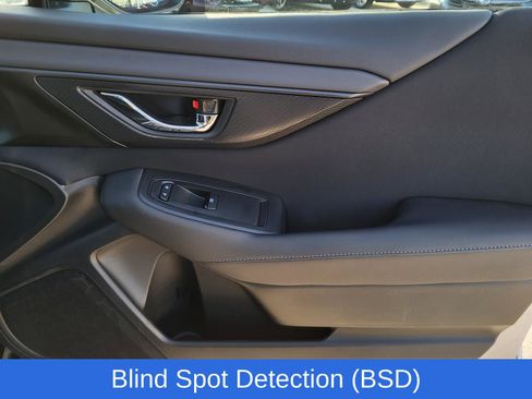 Certified 2025 Subaru Outback Premium image 7