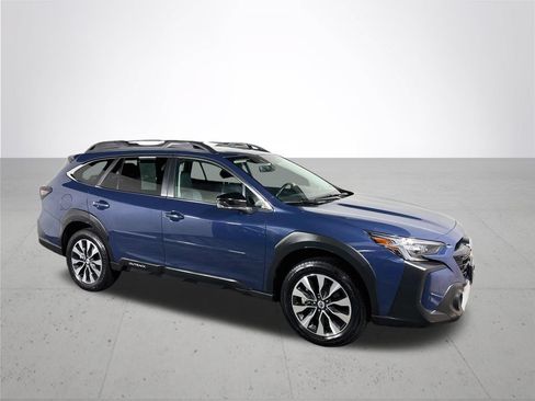 Certified 2024 Subaru Outback Limited XT AWD/4WD image 5