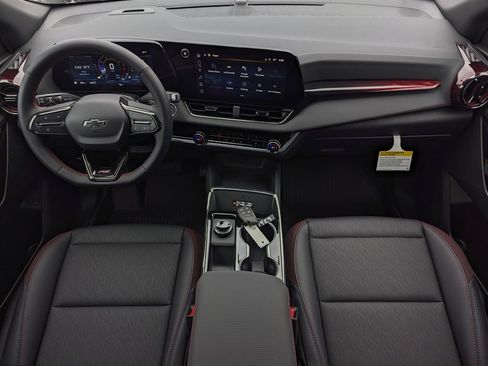 New 2026 Chevrolet Equinox RS w/ LPO, Floor Liner Package image 16