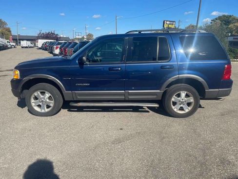 Used 2004 Ford Explorer Sport XLT image 5
