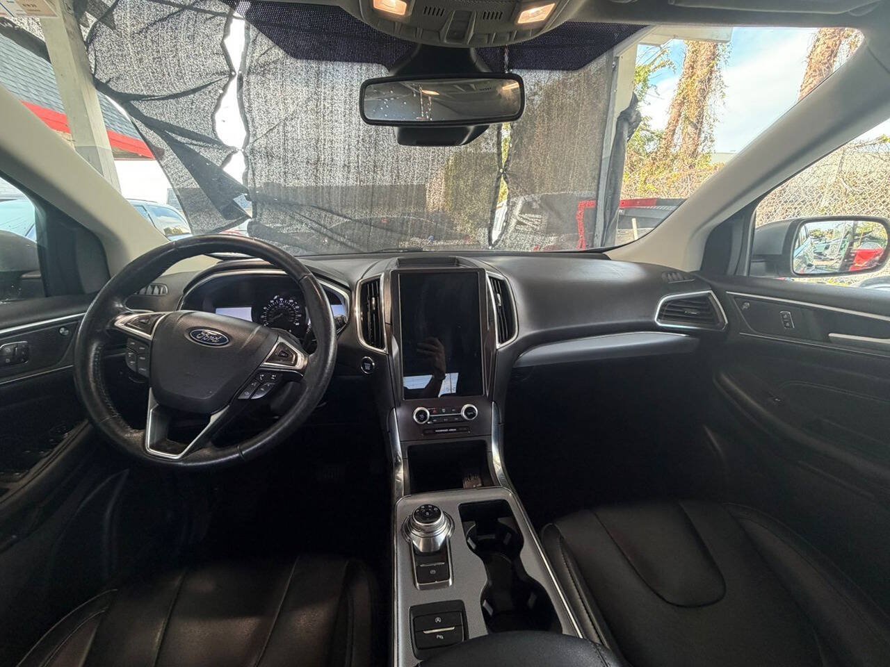 Used 2021 Ford Edge Titanium FWD image 5