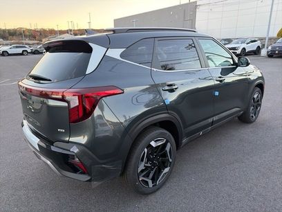 New 2026 Kia Seltos SX w/ SX Sunroof Package