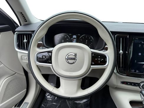 Used 2018 Volvo V90 T6 Inscription AWD/4WD image 12