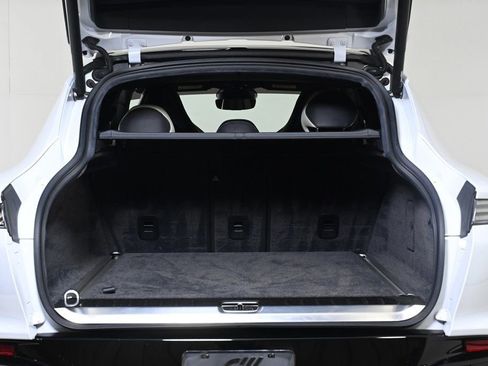 Used 2023 Aston Martin DBX 707 image 28