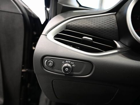 Used 2023 Chevrolet Malibu LT w/ Redline Edition image 23